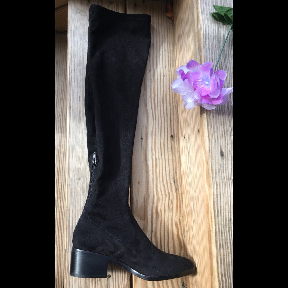 🖤Steve madden suede feel over the knee boots🖤